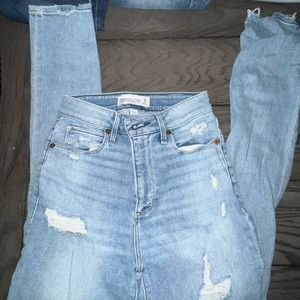 Abercrombie curve love skinny jean